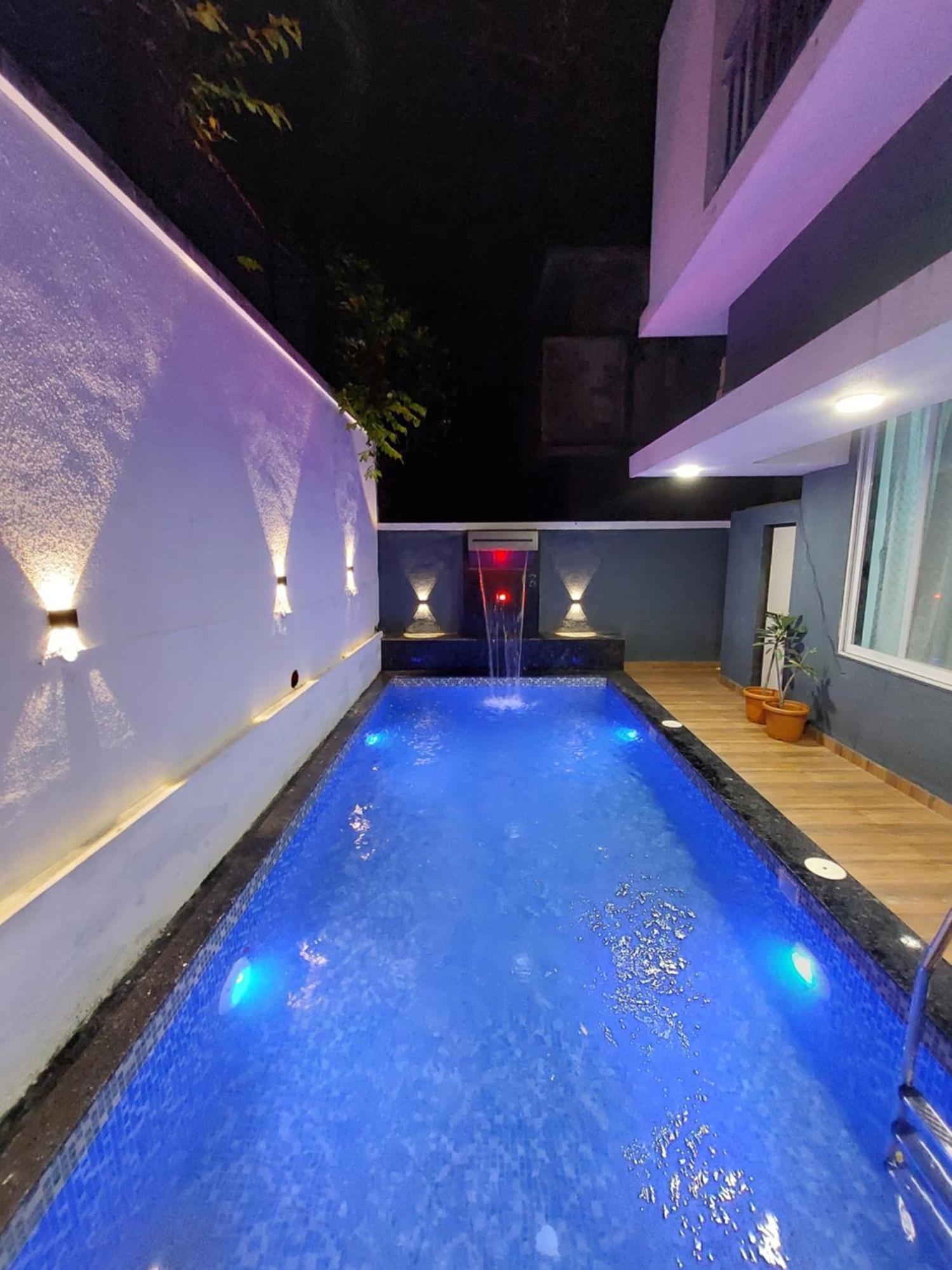 Divine Bliss Villa Lonavala Esterno foto